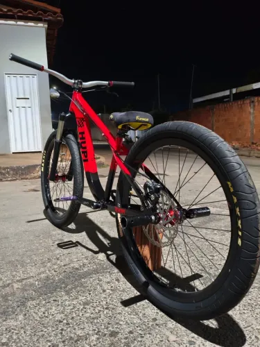 BIKE HUPI NAJA 2025 MUITO NOVA E TOP!