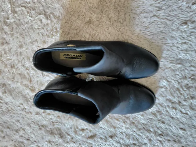 Bota pegada original
