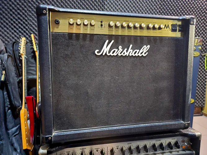 amplificador combo marshall ma50c 1x12 50w válvulado /ñ boss fender vox laney orange prs