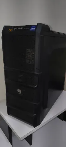 Gabinete Pcyes Rhino