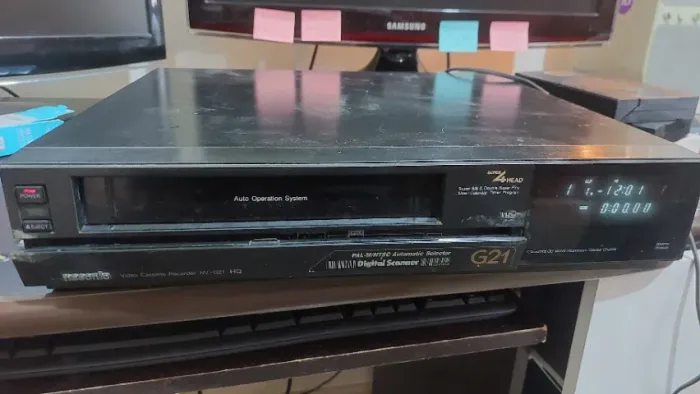 Videocassete Panasonic NV-G21 VHS, 4 cabeçotes, fabricado no Japão, funcionando perfeitame