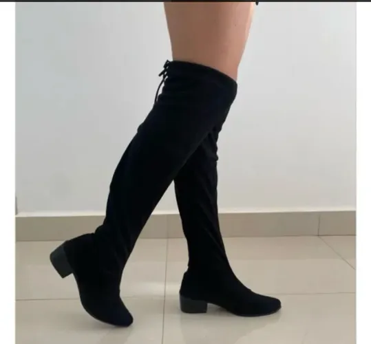 Bota montaria preta