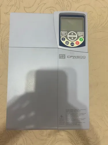 Vede-se inversor de frequência