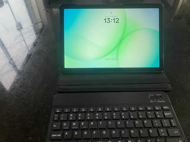 Tablet Samsung Galaxy Tab A9 128GB + 6GB RAM + Kit Teclado, Capa e Caneta