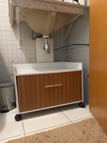 Armario para pia de banheiro