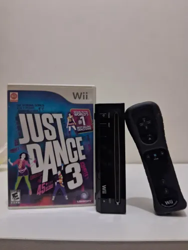 NITENDO WII SEMI-NOVO + 3 JOGOS (controles nao estao funcionando)