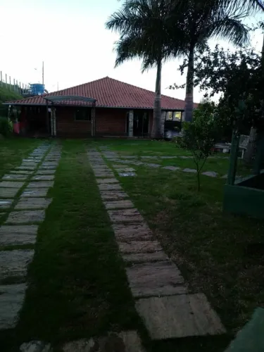 ? VENDO OU TROCA GRANJA IMPECÁVEL NO GRANJEAMENTO RECANTO DO SOL JF/MG ?