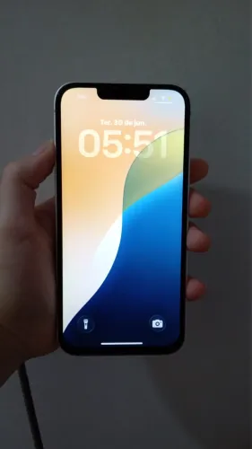 iPhone 13, em perfeitas condições!