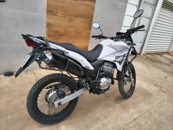 XRE 300 R$ 14.500,00