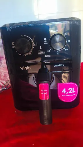 Air fryer Elgin 4,2L Lacrada nova na caixa 