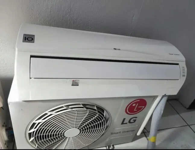 Ar condicionado LG 12.000 BTUs inverter 2.100 instalado garantia de 6 meses 
