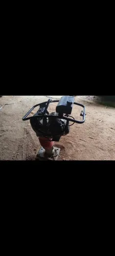 Compactador de solo Meneghetti 