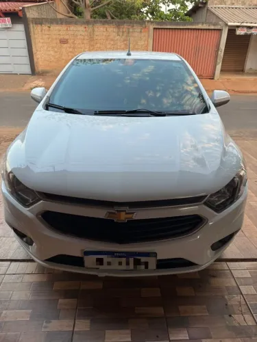 Chevrolet Onix Hatch LT 1.4 8V Flex Aut. 4P 2018