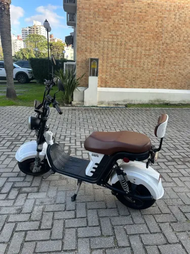 Scooter Elétrica X12 1000W - R$ 9.000 (parcelo sem juros)