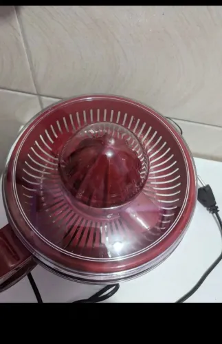 Espremedor de frutas red Premium Mondial 127V