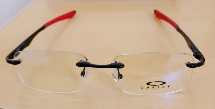 Óculos sem grau Oakley 