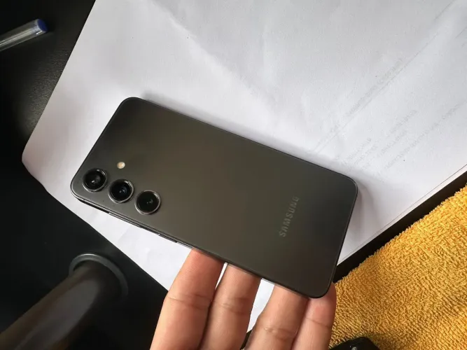 S24 ( 256 GB )