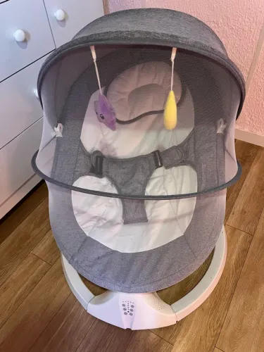 Cadeirinha de balanço automática