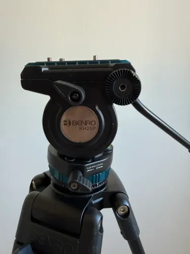 Tripé Benho KH25P