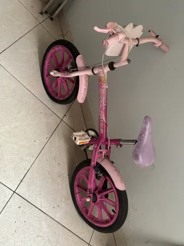 Bicicleta Caloi Princesas ARO 16