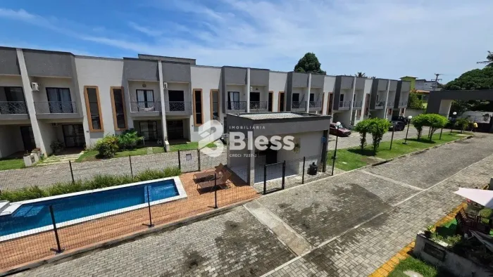 Casa à venda no Condomínio iHome Vila
