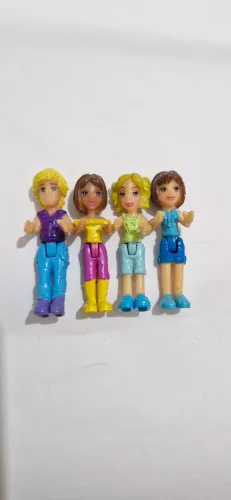 Mini Bonecas Articuladas Colecionáveis - Nostalgia Pura dos Anos 2000 ?