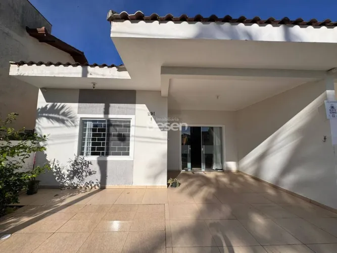 CASA DE PRAIA COM PISCINA A POUCOS PASSOS DO MAR OPORTUNIDADE IMPERDÍVEL EM ITAPOÁ