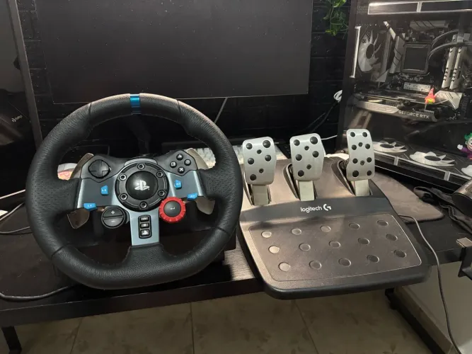 Volante Logitech G29 + Pedal