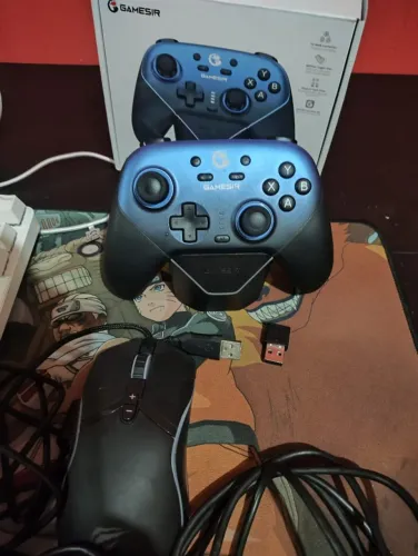Periféricos e Controle Gamer (semi novo) vem controle, teclado mecânico, mouse e headse