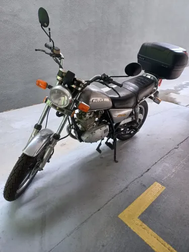 Suzuki linda.