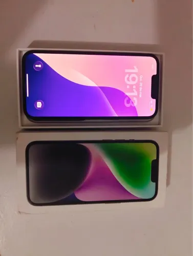 iPhone 14