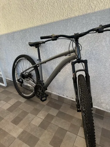 Bike aro 29 - valor negociável