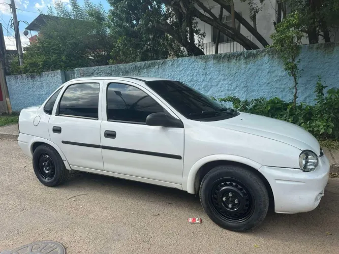 Chevrolet Corsa SED Class.spirit 1.0/1.0 Flexpower (álcool) 2007