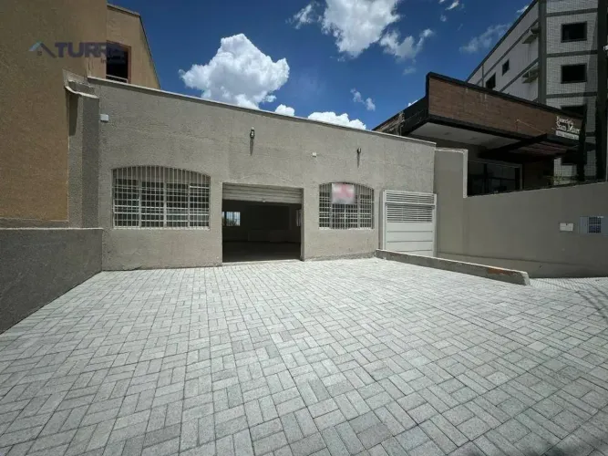 Salão de 280 m² á venda ou aluguel no Centro em Atibaia/SP - SL0233.