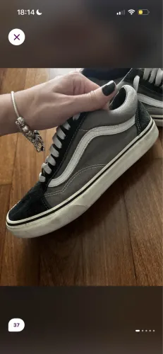 tenis vans old skool preto e cinza 37