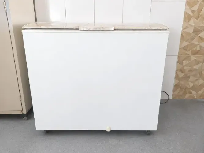 FREEZER HORIZONTAL 1 PORTA GELOPAR 258 LITROS.