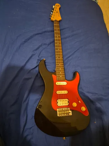 Guitarra yamaha pacífica 