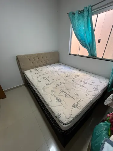 Cama De Casal com Cabeceira
