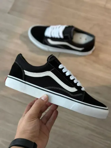 Tênis Vans Old Skool Premium Unissex Cor: Preto/Branco - Disponível 34 AO 43