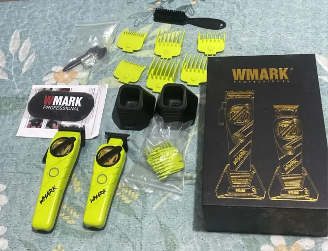 Máquina de cortar cabelo profissional WMARK
