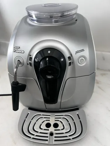 Vende-se Cafeteira