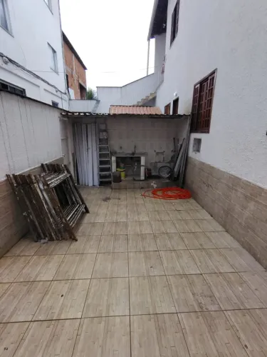 Casa para Locação em Rio de Janeiro, Santíssimo, 1 dormitório, 1 banheiro