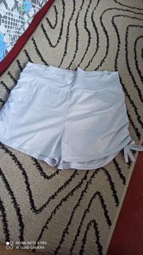 Short academia 