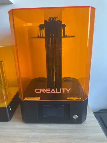Vendo Impressora 3D Creality 8Kg + Sistema de Lavagem e Cura em 3D