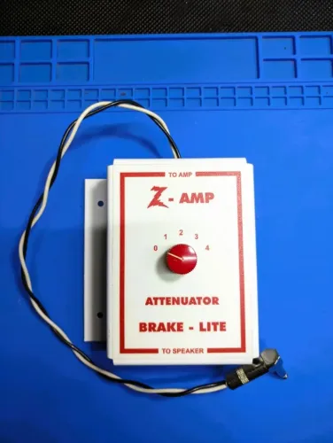 Dr. Z Brake Lite Attenuator - atenuador de potência p/ amplificador valvulado 18W / 8 ohms
