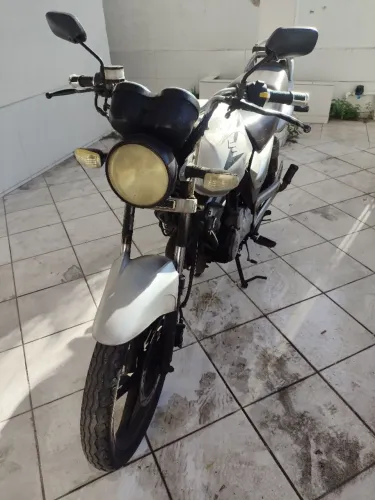 Vendo Susuki GSR 150