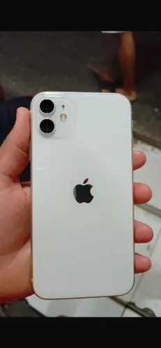 Vendo iphone 11 branco,64GB