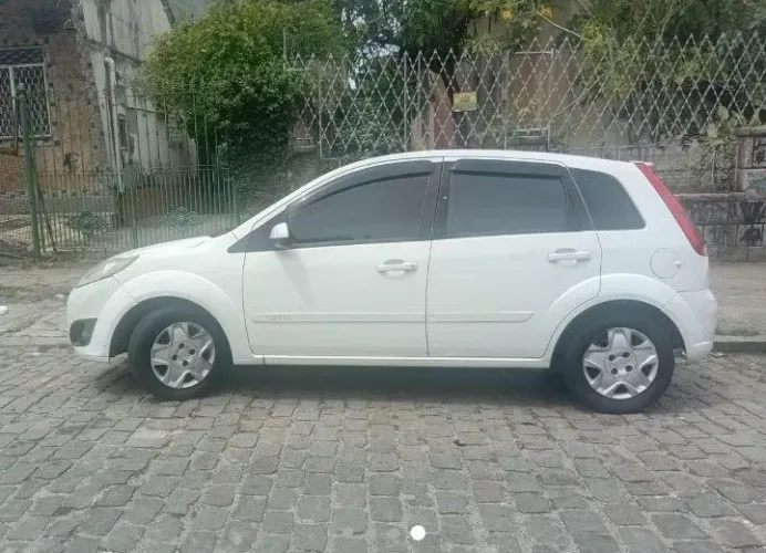 Ford Fiesta S 1.0 8V Flex 5P 2014