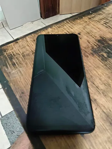 Celular Infinix Hot 11