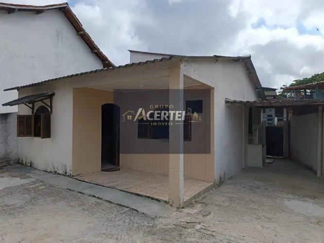 Vila de 9 casas à Venda em Sapê, Niterói | 2 Dorms, 700m²